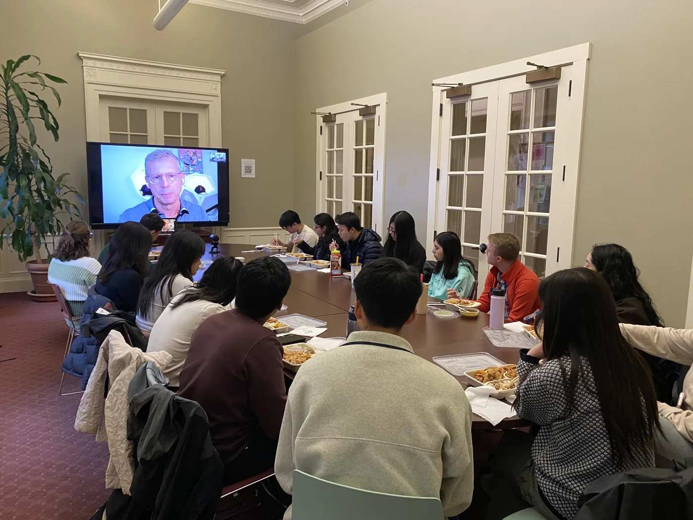 Stanford MS&E 265 product management classroom